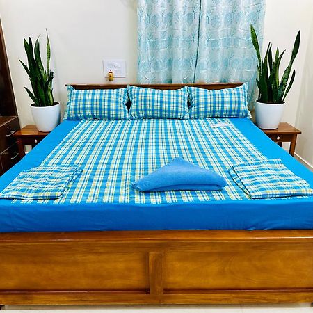Truelife - 3Bhk Family Suites - Ps4 Pure Veg Restaurant On The Way To Balaji Temple - 2500 Sft Large Signature Apartment - Modular Kitchen - Super Fast Wifi, Smart Tv, 250 Jio Channels - Parking - Easy Access To All Temples - Top Service With Lots Of ตีรูปาติ ภายนอก รูปภาพ