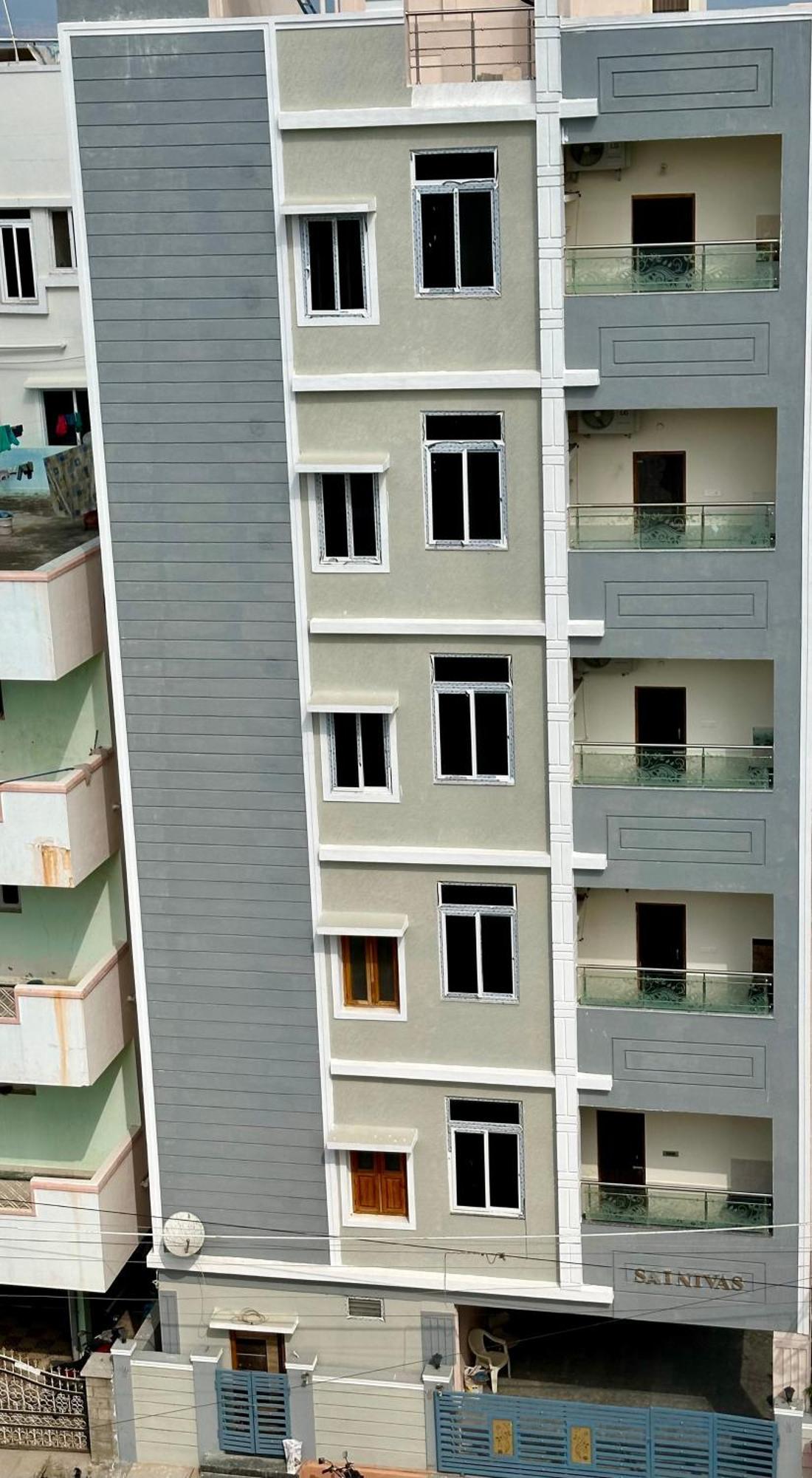 Truelife - 3Bhk Family Suites - Ps4 Pure Veg Restaurant On The Way To Balaji Temple - 2500 Sft Large Signature Apartment - Modular Kitchen - Super Fast Wifi, Smart Tv, 250 Jio Channels - Parking - Easy Access To All Temples - Top Service With Lots Of ตีรูปาติ ภายนอก รูปภาพ